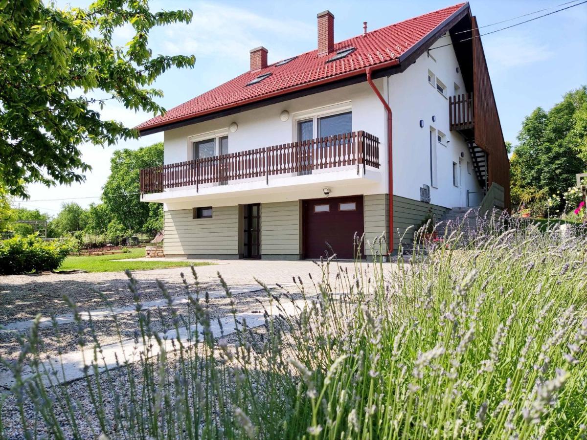 Balaton Apartman Paloznak Exterior photo